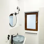 Ultracentral Comfort Loft *