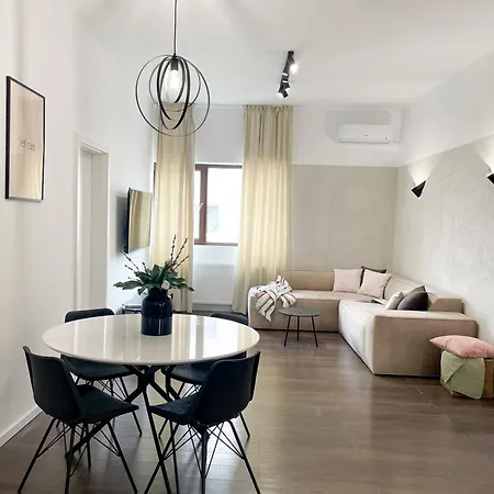Ultracentral Comfort Loft * Bukarest