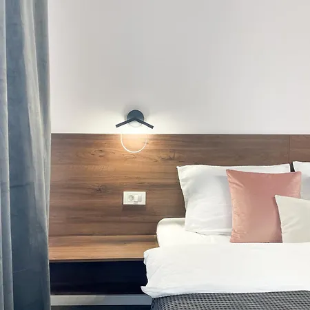 Ultracentral Comfort Loft